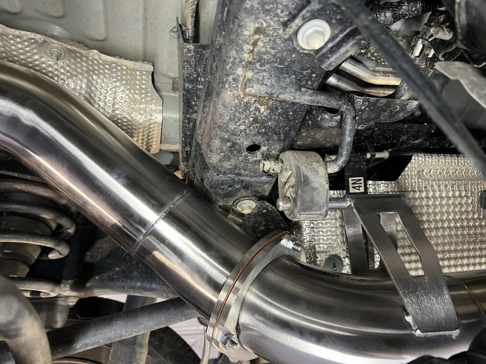 300 Series 4″ DPF Back 4″ Exhaust
