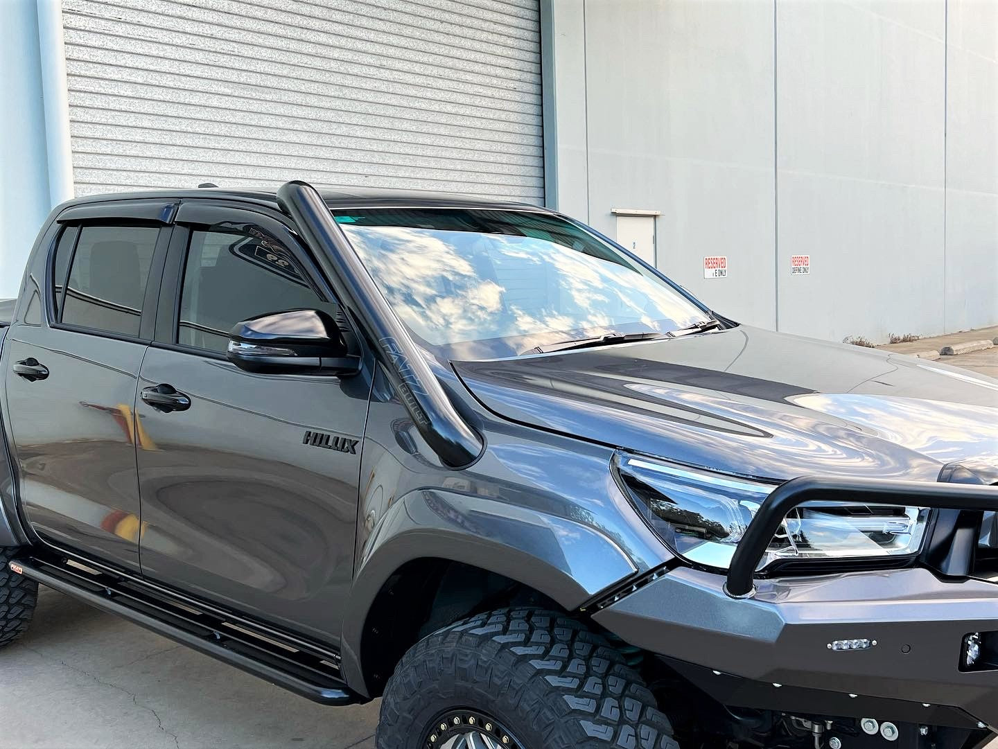 Clean N80 N80/GUN HILUX Short Entry Snorkel - Garage76 Diesel Performance and ...
